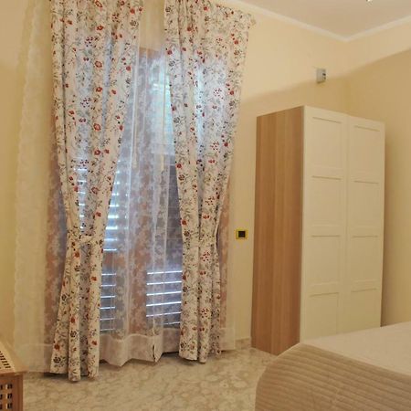 Bed and Breakfast Paestum Rosae Екстер'єр фото