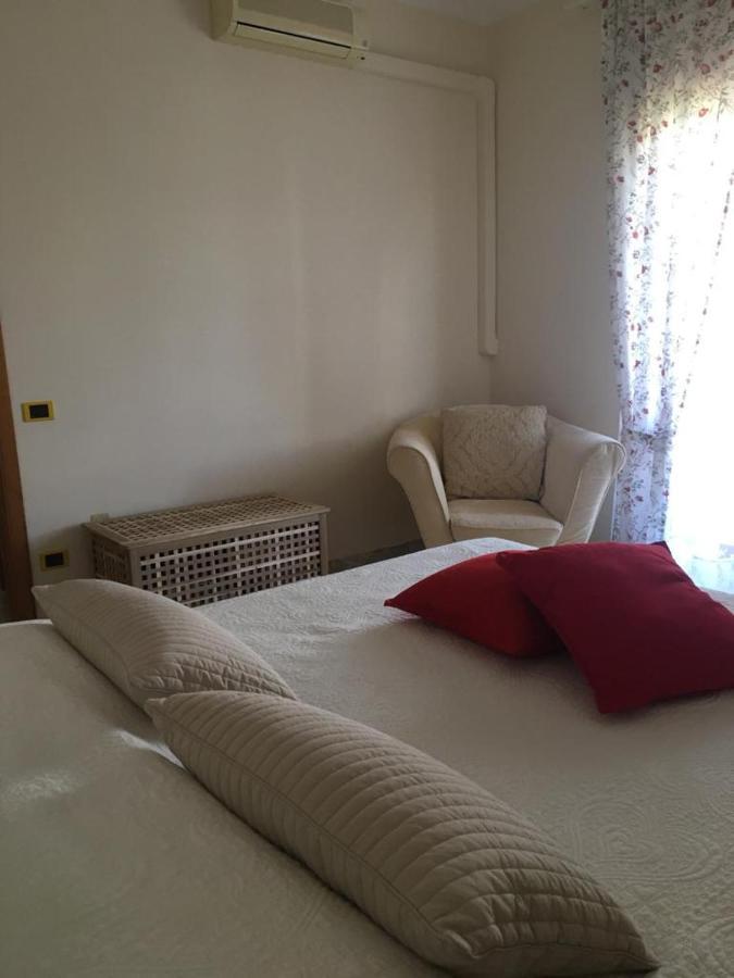 Bed and Breakfast Paestum Rosae Екстер'єр фото